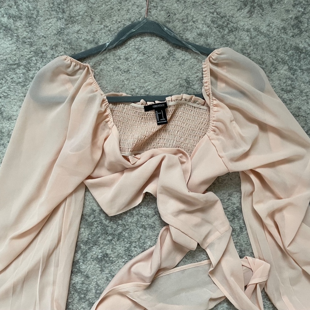 Wraparound Blush Crop Top - Picture 5 of 7